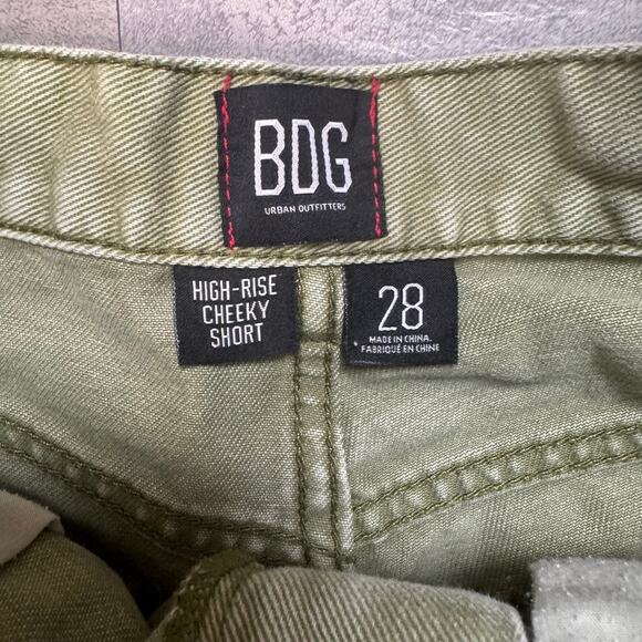BDG Urban Outfitters Green High Rise Cheeky Shorts Womens 28 Distressed Frayed - Picture 5 of 11